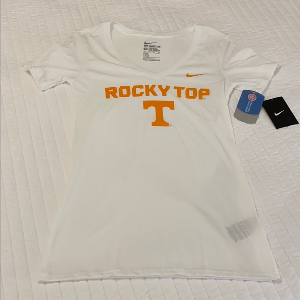 Tennessee Volunteers Nike T-shirt NWT